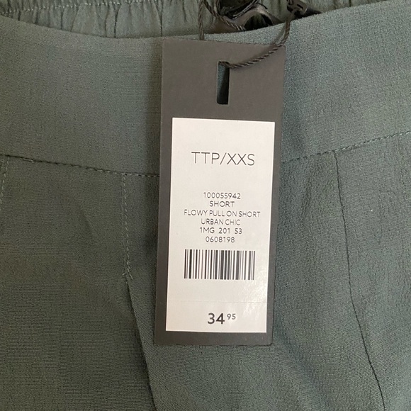 Dynamite high waisted teal shorts - Picture 3 of 3